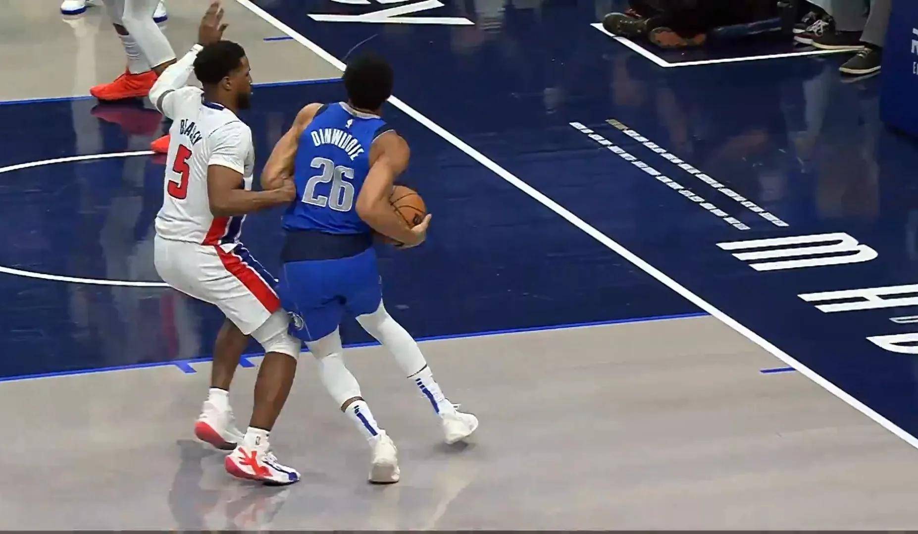 开云下载-关于骑士主场告捷灰熊，洛瑞斯砍下全队最高分的信息