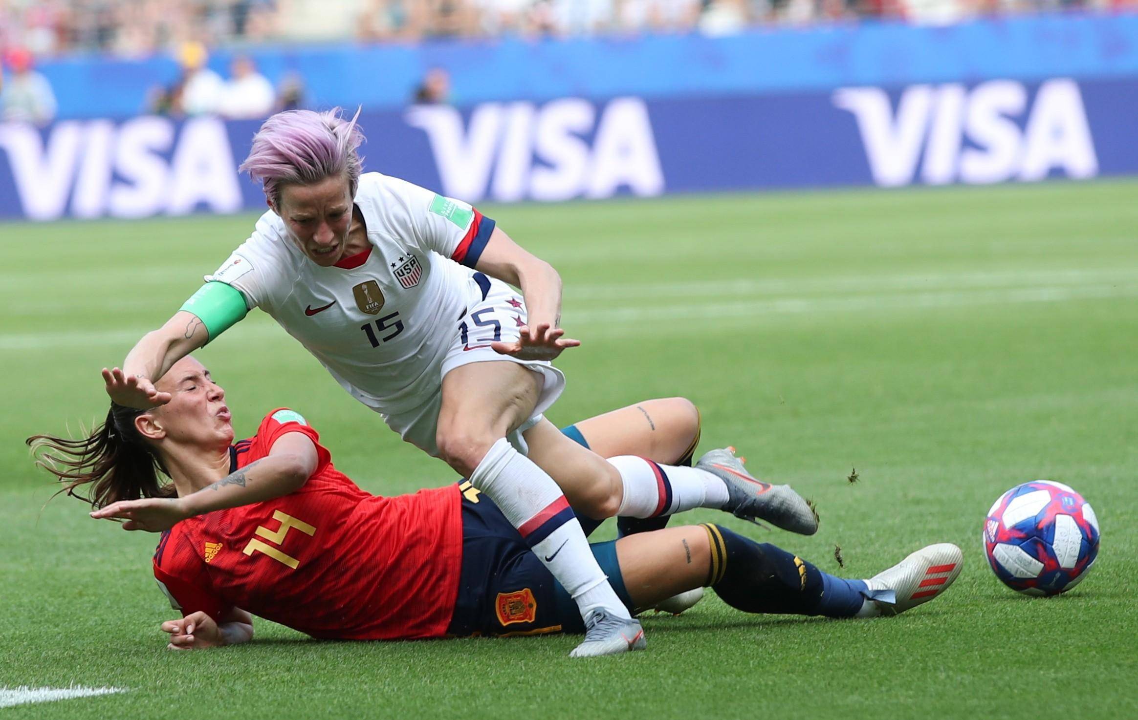 开云官网-精彩瞬间：女足决赛对决激情上演的简单介绍