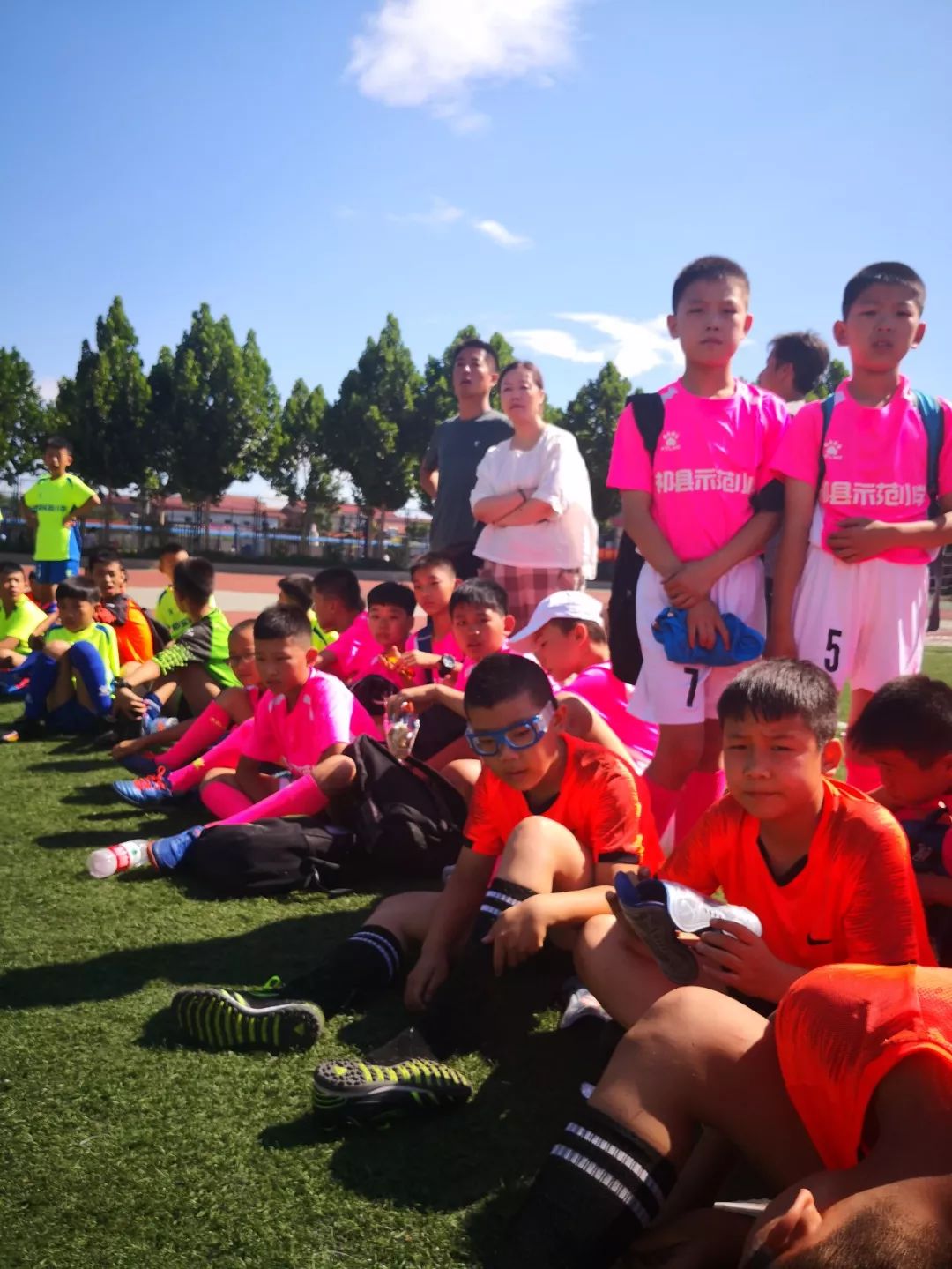 开云体育app-关于改写为:赛场热度高涨，各队表现精彩的信息