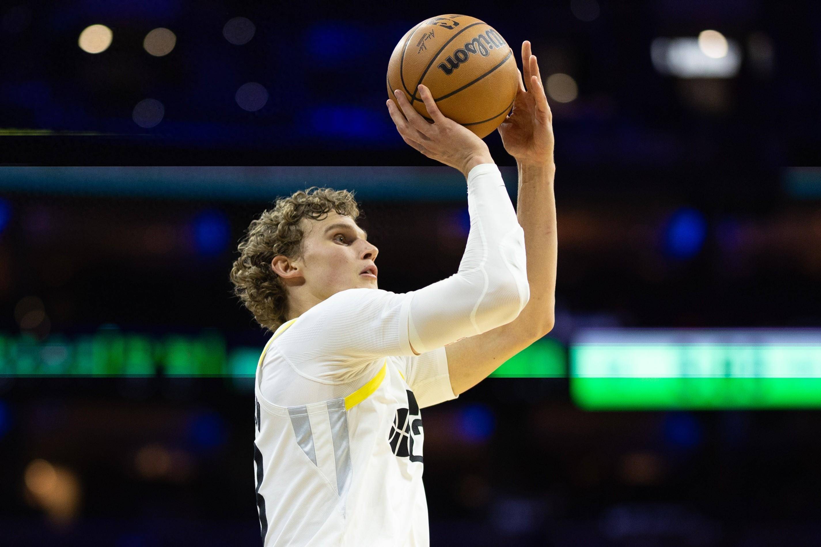 爵士队主教练赞扬球队表现，期待未来比赛