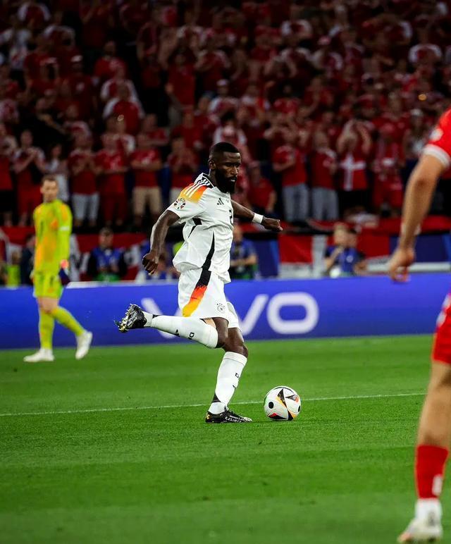 开云下载-丹麦队遗憾出局，小组赛终结