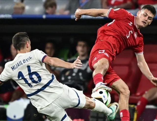 丹麦队遗憾出局，小组赛终结