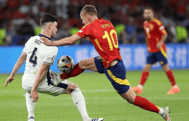 关于西班牙队表现神勇，一路过关斩将晋级的信息