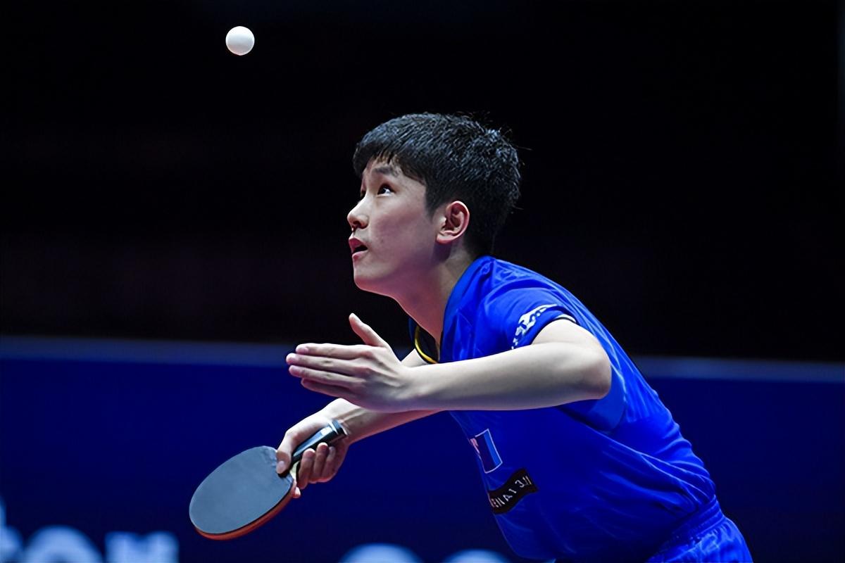 乒乓球比赛：墨西哥选手表现抢眼