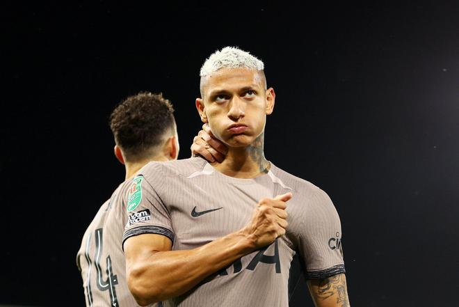 关于意大利队战平热刺，内马尔梅开二度德甲的信息