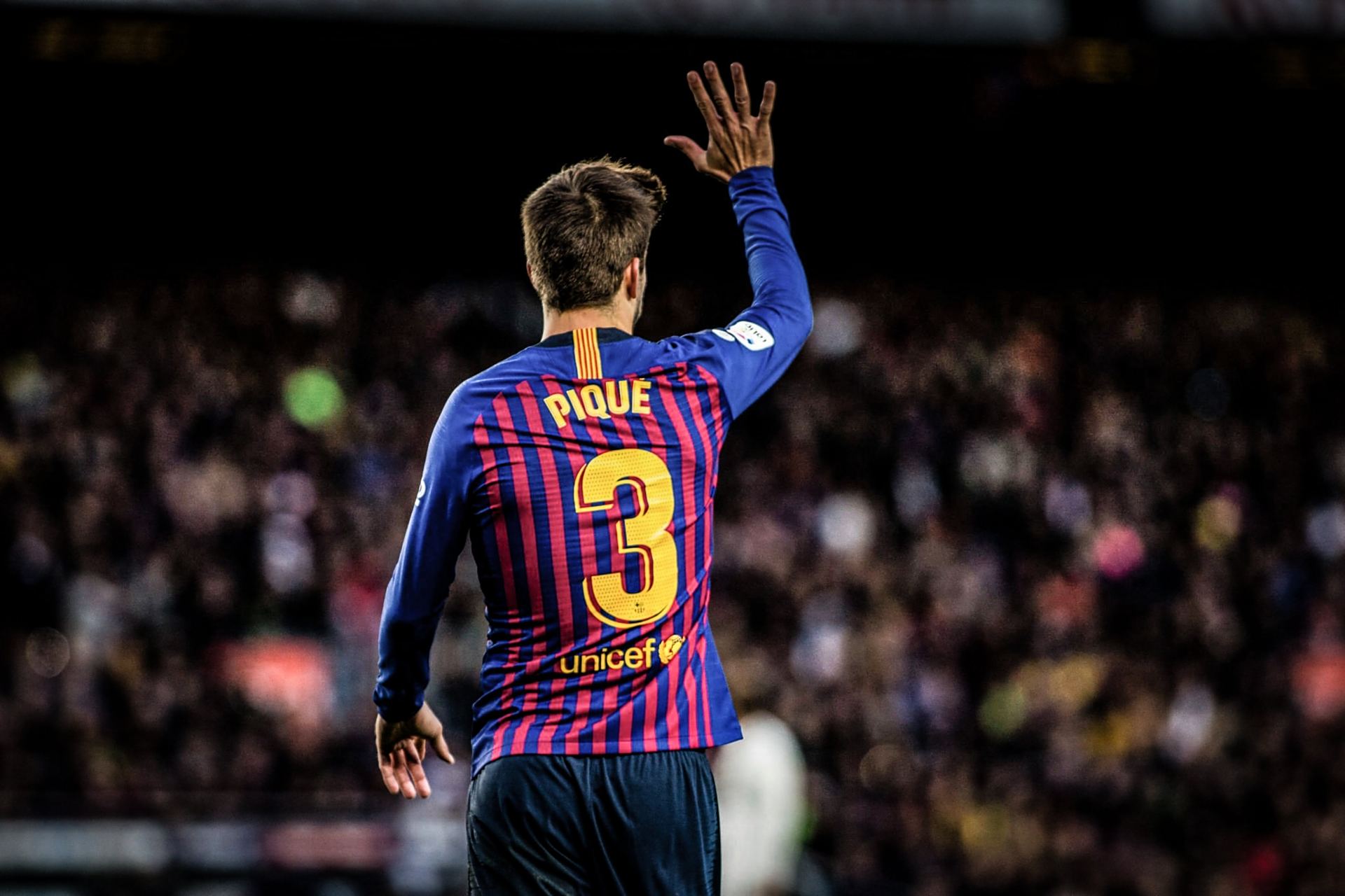 比达尔传射破门，巴萨客场逆转实现胜利