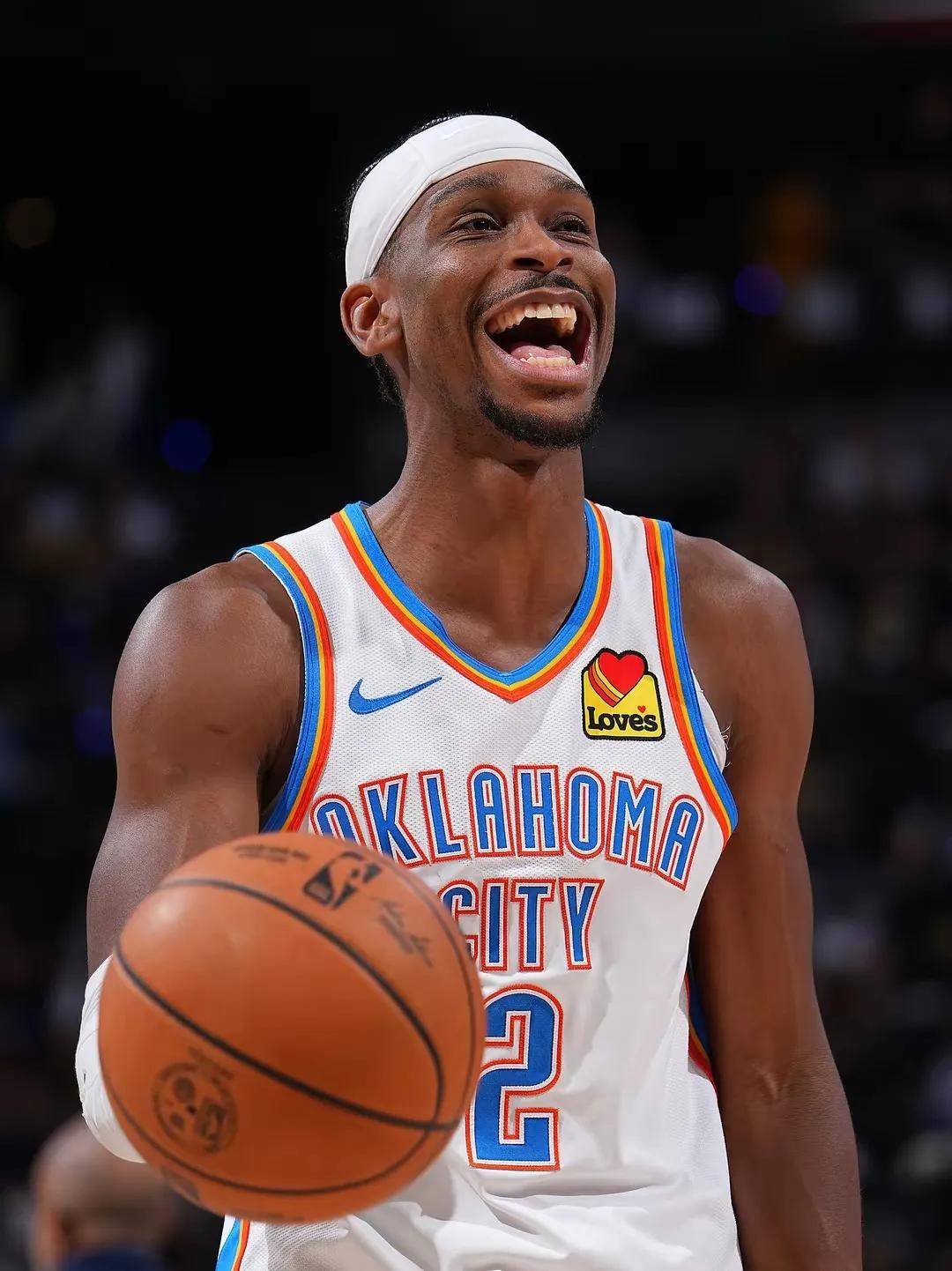 立陶宛男篮绝杀雷霆，戈贝尔惊艳世界